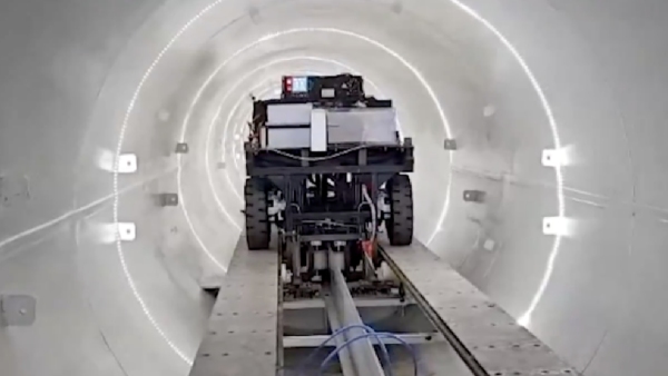 Indian railways develop 422 meter long hyperloop test track allows 1100 kmph speed