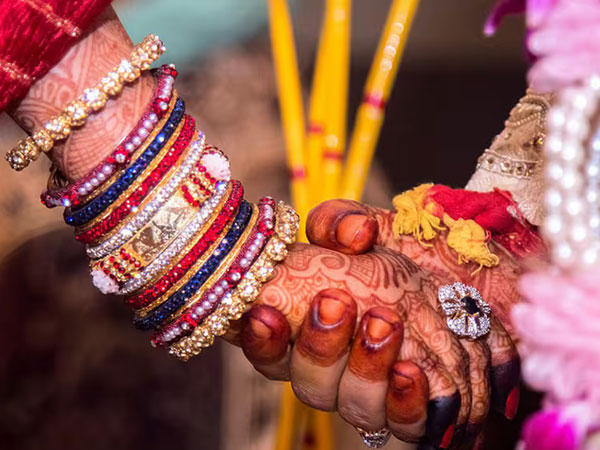 Groom s Dance to Choli Ke Peeche Leads to Wedding Cancellation