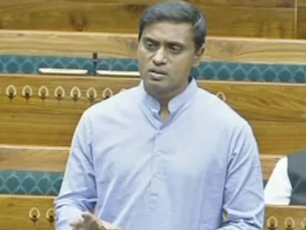 ysrcp mp mithun reddy announced to fight along with tdp mps for Polavaram project