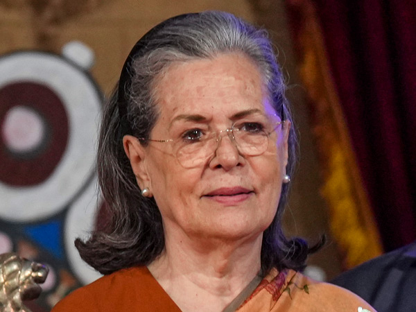 Sonia Gandhi s remarks on President of India Draupadi Murmu sparks controversy Sonia Gandhi s remarks on President of India Draupadi Murmu sparks controversy
