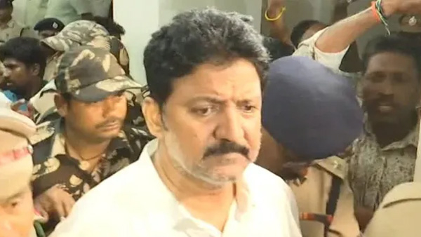 Vijayawada court reserved verdicts on vallabhaneni Vamsi custody additional facilities in jail