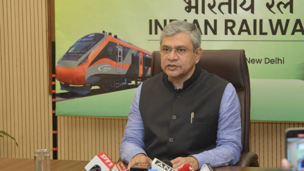 Rs 9417 crore for the year 2025-26 for the development of railway projects in Andhra Pradesh Rs 9417 crore for the year 2025-26 for the development of railway projects in Andhra Pradesh