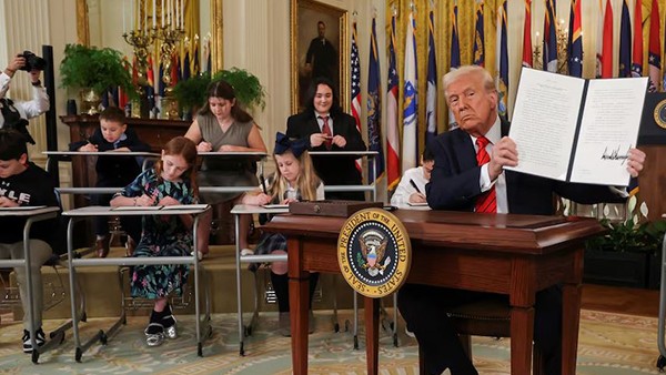US President Donald Trump Signs order to Eliminate Education Department
