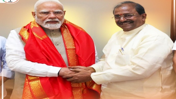 ap-bjp-leaders-meets-pm-modi-explains-govt-and-party-developments-in-the-state