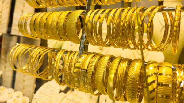 gold-and-silver-prices-soar-again-in-hyderabad-vijayawada