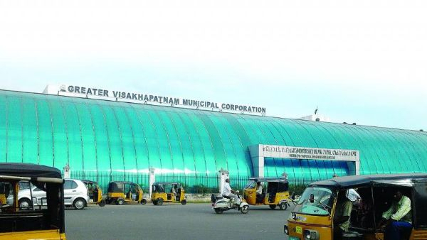 nda s counter plan to ysrcp in greater visakha mayor election collecting corporators passports