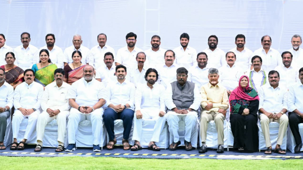 Andhra mlas mlcs intimacy across parties in assembly photo session