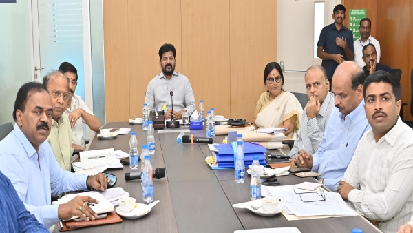 Hyderabad to Get Wider Roads cm revanth reddy Push for Faster Expansion to Ease Traffic Hyderabad to Get Wider Roads cm revanth reddy Push for Faster Expansion to Ease Traffic
