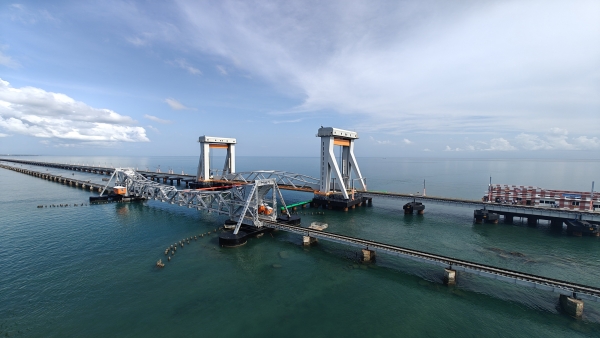 PM Modi Inaugurates India s First Vertical Lift Sea Bridge in Tamil Nadu