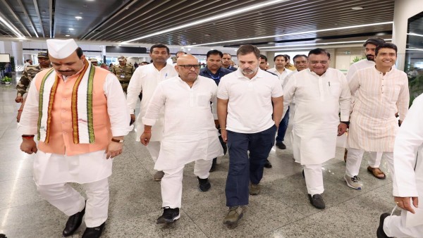 Rahul Gandhi and Kharge writes to PM Modi a special session of Parliament Rahul Gandhi and Kharge writes to PM Modi a special session of Parliament