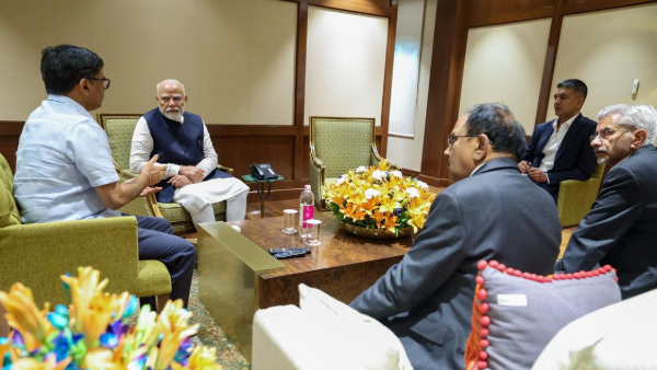 pm modi changed Pakistan route in returning from Saudi arabia to india after pahalgam attack