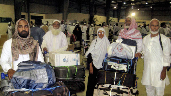 Saudi arabia bans visas for 14 countries including india- here is reason
