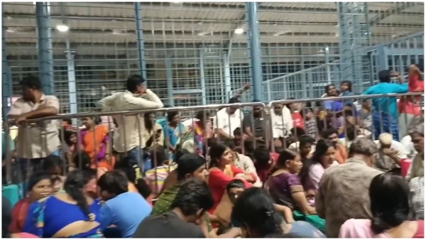 ttd-urged-devotees-to-arrive-at-the-queue-lines-on-the-time-slot-allotted