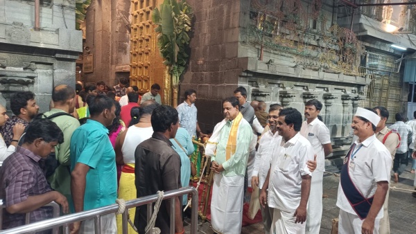 TTD Chairman hold surprise visit in Tirumala