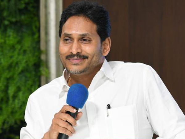 YS Jagan hold a meeting with newly appointed PAC of YSRCP