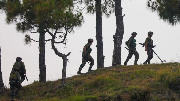 Pakistan Army posts continued to unprovoked fire across the LoC in Jammu and Kashmir Pakistan Army posts continued to unprovoked fire across the LoC in Jammu and Kashmir