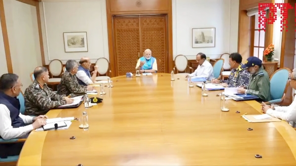 PM Modi Convenes Emergency Meeting Amid India-Pakistan Tensions