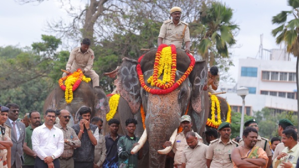 Pawan Kalyan praises Karnataka government