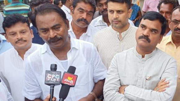 ap government removes Kadapa mayor macherla municipal chairman showing technical reasons