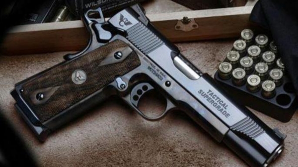 Assam CM Himanta Biswa Sarma Announces Arms Licenses for Residents in Sensitive Areas Assam CM Himanta Biswa Sarma Announces Arms Licenses for Residents in Sensitive Areas