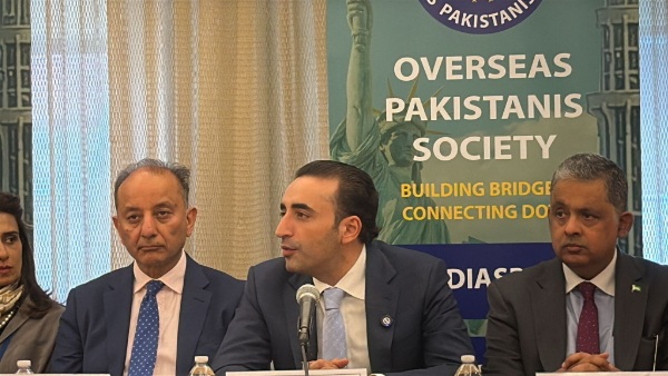 Pakistan Urges US to sale missile defence systems to face india s threats Pakistan Urges US to sale missile defence systems to face india s threats