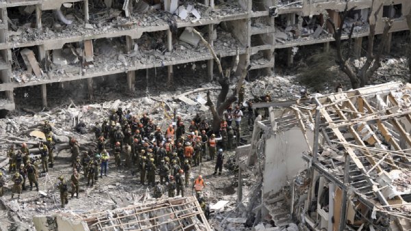 Iran Retaliates with Missile Strike on 10 Israeli Cities After Nuclear Site Attacks