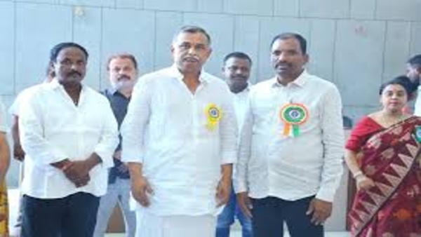 sugavasi-balasubramnaym-resigned-for-tdp-details-here sugavasi-balasubramnaym-resigned-for-tdp-details-here