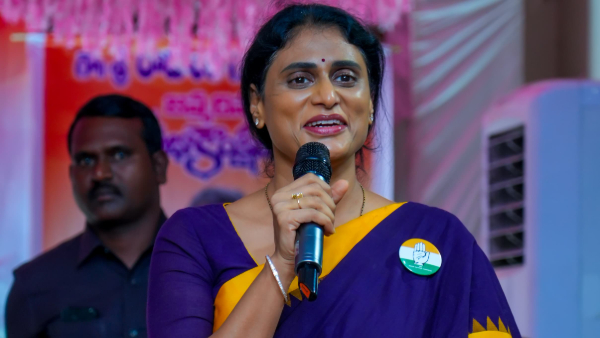 apcc chief ys Sharmila says ys jagan has pm modi s full support he is step son