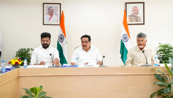 Chandrababu reveals offers given to revanth reddy in chief ministers meeting Chandrababu reveals offers given to revanth reddy in chief ministers meeting