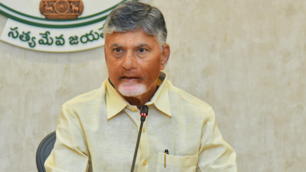 Chandrababu displeasure over ministers for not countering ys jagan says show you 1995 s cm Chandrababu displeasure over ministers for not countering ys jagan says show you 1995 s cm