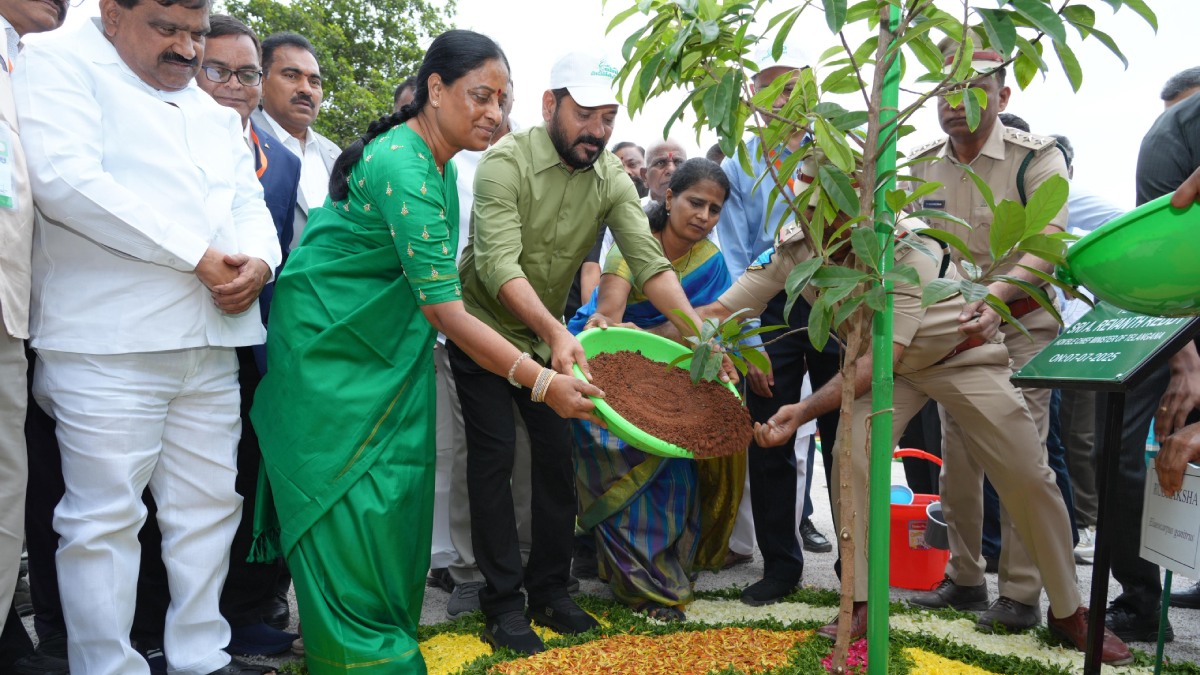 వచ్చే ఎన్నికల్లో మహిళలకు 60 ఎమ్మెల్యే సీట్లు: సీఎం రేవంత్ రెడ్డి | CM ...