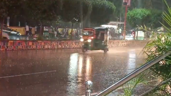 Moderate to Heavy rains to Andhra Pradesh