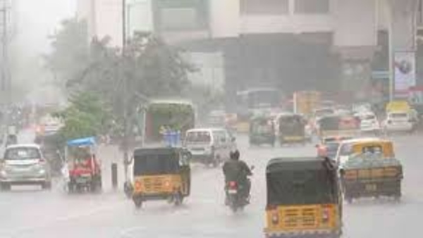 many-parts-of-hyderabad-witnessed-heavy-rainfall-ghmc-issues-big-alert many-parts-of-hyderabad-witnessed-heavy-rainfall-ghmc-issues-big-alert