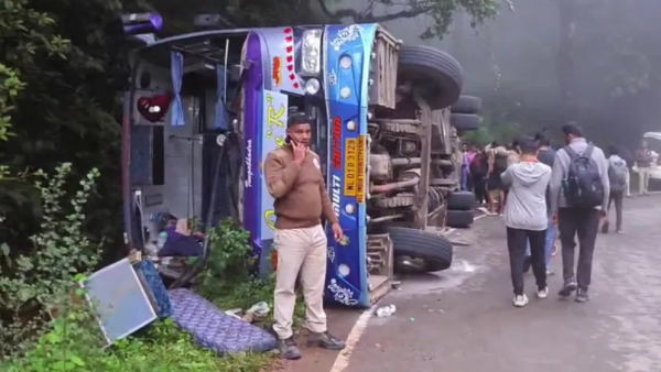 A Tourist bus overtune in Chikmagaluru