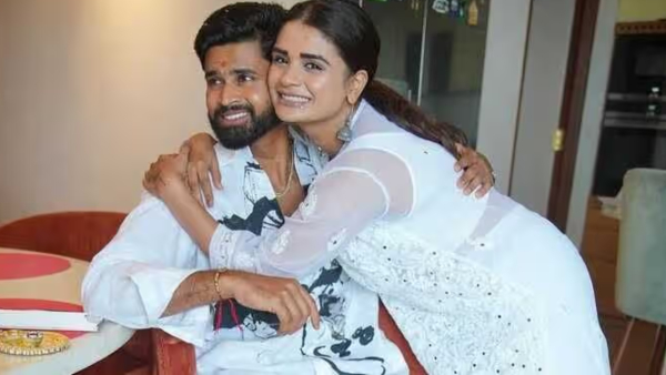 shreshti-iyer-item-song-agreement-karle-goes-viral-on-media