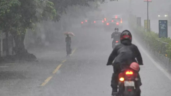 Moderate rains to Andhra Pradesh