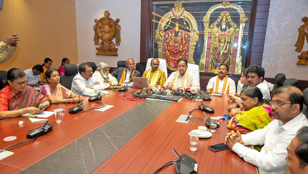 ttd-board-decided-to-appoint-committees-for-report-over-third-vaikuntam-que-complex-construction