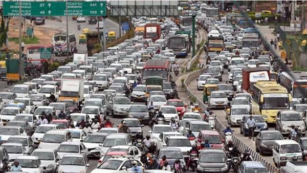 Techies Crowd Bengaluru Roads Fearing AI s Impact on Jobs