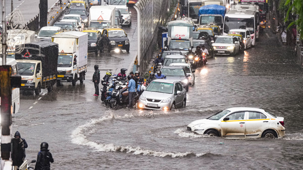 IMD issues red alert for many districts with prediction of heavy rains for next three days