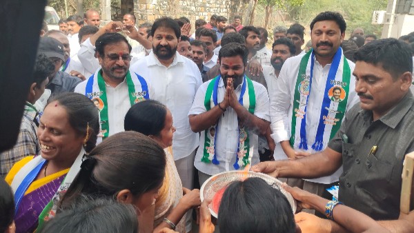 HC Turns Down YSRCP Plea Against Polling Booth Changes in Pulivendula ZPTC Bypoll HC Turns Down YSRCP Plea Against Polling Booth Changes in Pulivendula ZPTC Bypoll