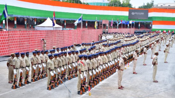 Vijayawada police Issues Traffic Advisory Diversions in Place Tomorrow for Independence Day