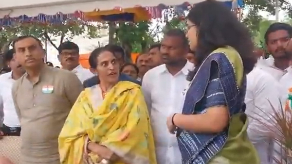 TDP MLA fumes Over Joint Collector during Independence Day celebrations TDP MLA fumes Over Joint Collector during Independence Day celebrations