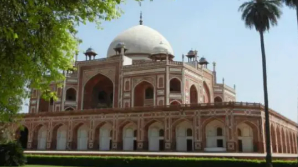 dargah-tomb-collapsed-due-to-heavy-rains-at-delhi dargah-tomb-collapsed-due-to-heavy-rains-at-delhi