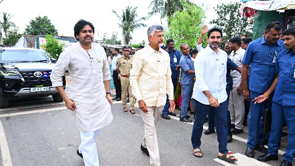 Chandrababu pawan kalyan and nara Lokesh launches stree shakti-free bus travel for women scheme Chandrababu pawan kalyan and nara Lokesh launches stree shakti-free bus travel for women scheme