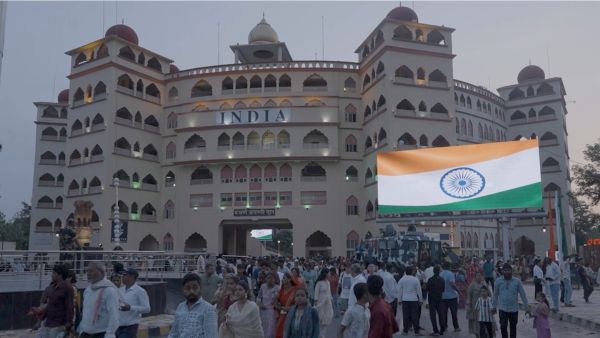 Independence Day Kajaria Salutes BSF s Service with a Patriotic Message at Attari Border Independence Day Kajaria Salutes BSF s Service with a Patriotic Message at Attari Border