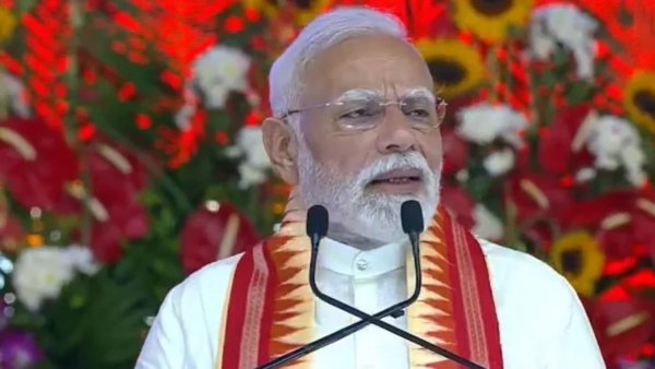 PM Modi Stands Firm No Compromise on Farmers Livestock and Small Industries Amid US Tariffs