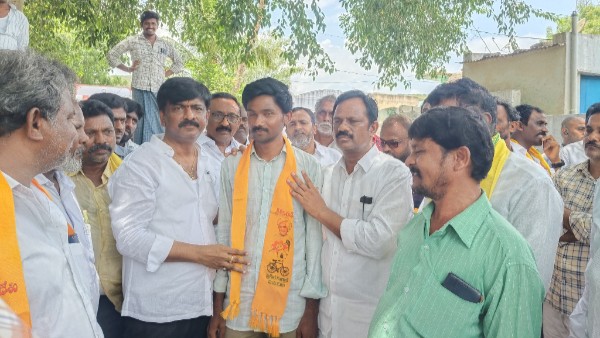 setback to ysrcp ahead of pulivendula zptc byelection as huge joinings into ruling tdp setback to ysrcp ahead of pulivendula zptc byelection as huge joinings into ruling tdp