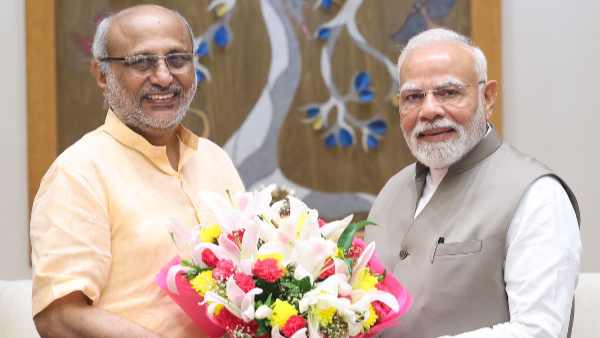 YS Sharmila Slams YSRCP Exposed Again as BJP s B-Team with NDA VP Support