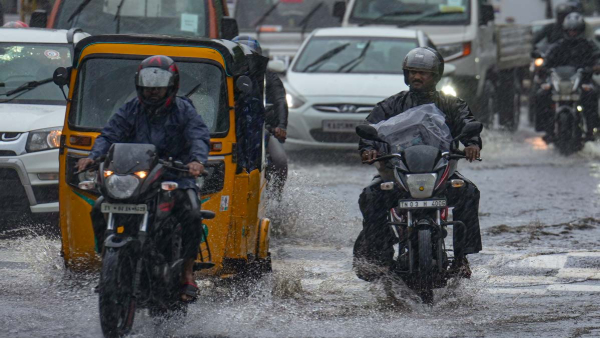 moderate to heavy rains in these districts till august 8th imd alert to telangana
