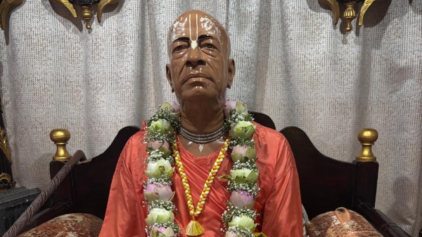 Sri Krishnashtami celebration in warangal ISKCON temple everything is Krishna Leela Sri Krishnashtami celebration in warangal ISKCON temple everything is Krishna Leela